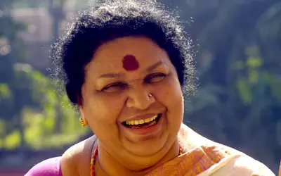 കുന്ദമംഗലത്ത് ബിജെപി സ്ഥാനാര്‍ഥിക്ക് വോട്ടു ചോദിച്ച് കവിയൂര്‍ പൊന്നമ്മ