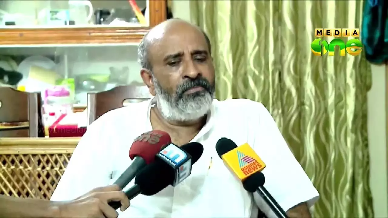 തര്ക്കം തുടരുന്നു; ജെഡിഎസ് മന്ത്രിയെ കേന്ദ്രനേതൃത്വം തീരുമാനിക്കും തര്ക്കം തുടരുന്നു; ജെഡിഎസ് മന്ത്രിയെ കേന്ദ്രനേതൃത്വം തീരുമാനിക്കും
