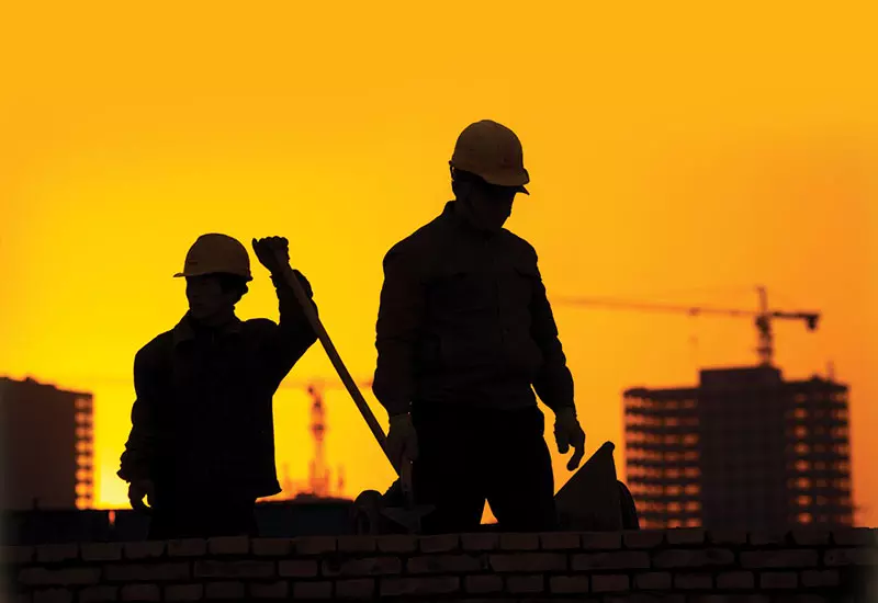 ഖത്തറില്‍ വേനല്‍ചൂട് കനത്തു; മധ്യാഹ്ന വിശ്രമം പ്രഖ്യാപിച്ചു