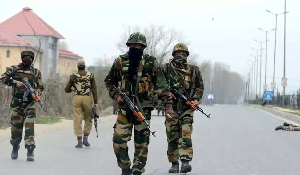 ബലാത്സംഗം; കാശ്മീരില്‍ മൂന്ന് സിആര്‍പിഎഫ് ജവാന്മാര്‍ക്ക് സസ്‌പെന്‍ഷന്‍