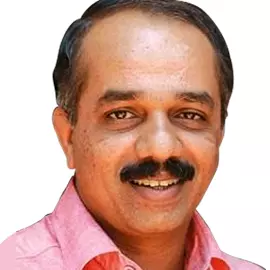 സ്കൂളുകള്‍ അടച്ചുപൂട്ടല്‍ ഭീഷണിയില്‍; പ്രതിഷേധം കോടതിക്കെതിരെയല്ലെന്ന് പ്രദീപ്കുമാര്‍