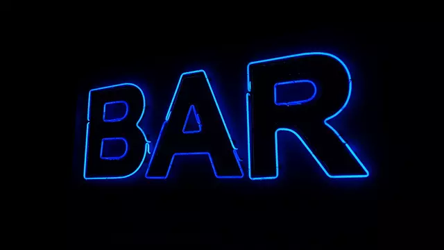 മദ്യനയം: സിപിഎം കേന്ദ്രനേതൃത്വത്തെ പരോക്ഷമായി തള്ളി സംസ്ഥാന നേതൃത്വം മദ്യനയം: സിപിഎം കേന്ദ്രനേതൃത്വത്തെ പരോക്ഷമായി തള്ളി സംസ്ഥാന നേതൃത്വം