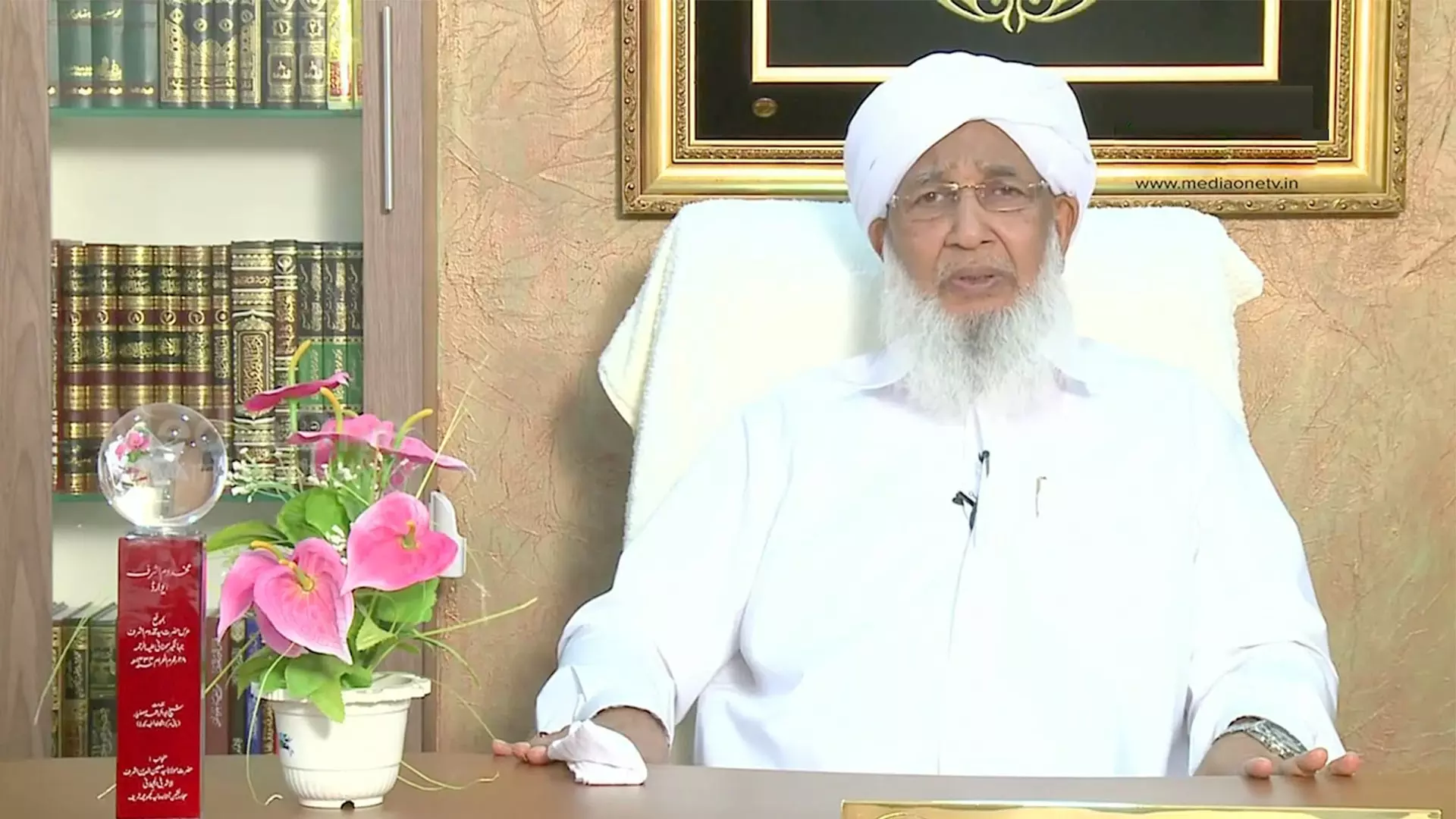 മദ്യനിരോധത്തിനുള്ള ഉമ്മന്‍ചാണ്ടിയുടെ താല്‍പര്യം അഭിനന്ദനാര്‍ഹമെന്ന് കാന്തപുരം