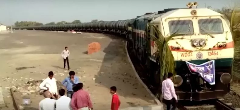 ദാഹിച്ച് വലഞ്ഞ ലത്തൂരിന് ആശ്വാസമായി ജലദൂത് എത്തി