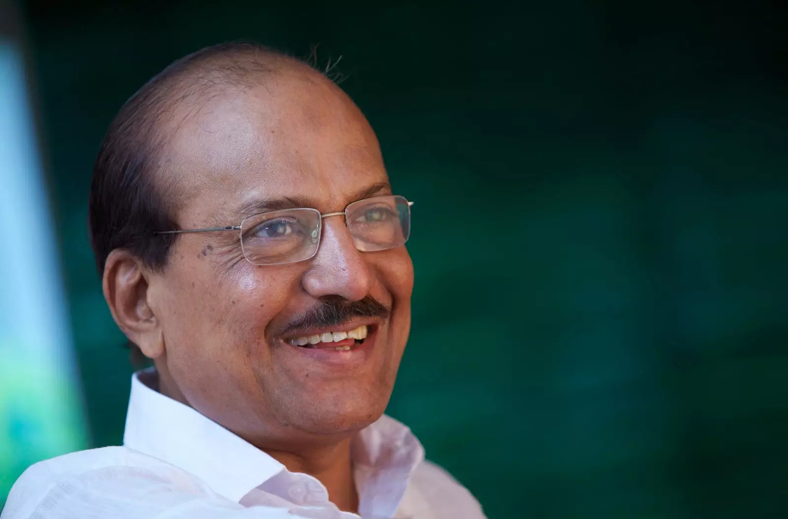 ശൈലജ ടീച്ചര്ക്ക് പിന്തുണയുമായി കുഞ്ഞാലിക്കുട്ടി ശൈലജ ടീച്ചര്ക്ക് പിന്തുണയുമായി കുഞ്ഞാലിക്കുട്ടി