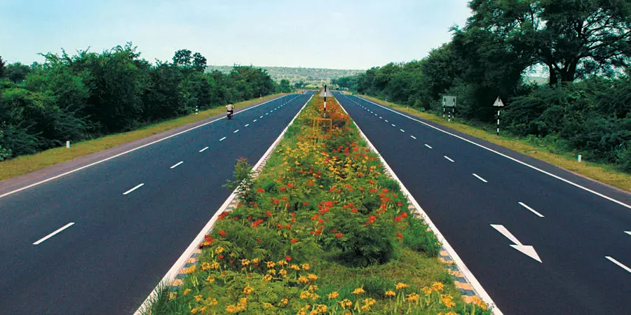 ദേശീയപാത 45 മീറ്റര് മുഖ്യമന്ത്രിക്കെതിരെ ജനകീയപ്രക്ഷോഭത്തിനൊരുങ്ങി വിവിധ സംഘടനകള് ദേശീയപാത 45 മീറ്റര് മുഖ്യമന്ത്രിക്കെതിരെ ജനകീയപ്രക്ഷോഭത്തിനൊരുങ്ങി വിവിധ സംഘടനകള്