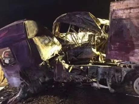 റിയാദില്‍ ഉംറ സംഘം സഞ്ചരിച്ച ബസ് അപകടത്തില്‍ പെട്ട് അഞ്ച് മരണം