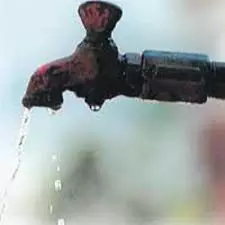 മലബാറിനോട് അവഗണന: ഒരുലക്ഷത്തിലധികം കുട്ടികള്ക്ക് പ്ലസ്ടുവിന് ചേരാന് സീറ്റില്ല മലബാറിനോട് അവഗണന: ഒരുലക്ഷത്തിലധികം കുട്ടികള്ക്ക് പ്ലസ്ടുവിന് ചേരാന് സീറ്റില്ല