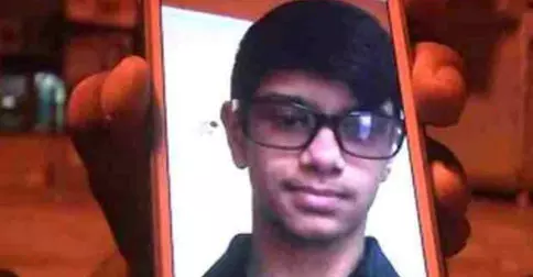 ഡല്‍ഹിയില്‍ മലയാളി വിദ്യാര്‍ത്ഥിയുടെ കൊലപാതകത്തെ തുടര്‍ന്ന് മയക്കുമരുന്നു വില്‍പ്പനക്കെതിരെ പ്രതിഷേധം