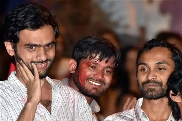 കനയ്യക്കും ഉമറിനുമെതിരെ നടപടി കനയ്യക്കും ഉമറിനുമെതിരെ നടപടി