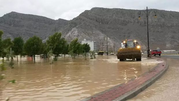 ഒമാനില്‍ മഴക്കാലം