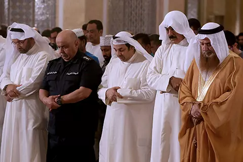 ഇത്തവണ ഈദുൽ ഫിത്വറിന് സംയുക്ത ഈദ്ഗാഹുകൾ ഉണ്ടാകില്ലെന്ന് കുവൈത്ത് ഇത്തവണ ഈദുൽ ഫിത്വറിന് സംയുക്ത ഈദ്ഗാഹുകൾ ഉണ്ടാകില്ലെന്ന് കുവൈത്ത്