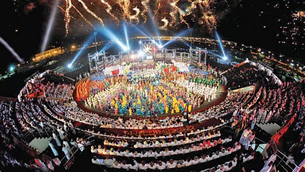 സലാല ടൂറിസം ഫെസ്റ്റിവല് ജൂലൈ 15 ന് തുടങ്ങും സലാല ടൂറിസം ഫെസ്റ്റിവല് ജൂലൈ 15 ന് തുടങ്ങും