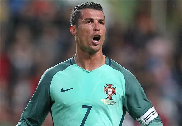 പോര്ച്ചുഗലെന്നാല് താന് മാത്രമല്ലെന്ന് റൊണാള്ഡോ പോര്ച്ചുഗലെന്നാല് താന് മാത്രമല്ലെന്ന് റൊണാള്ഡോ