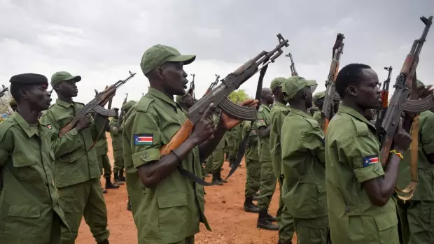 ദക്ഷിണ സുഡാനില് സംഘര്ഷം: 100ലേറെ പേര് കൊല്ലപ്പെട്ടു ദക്ഷിണ സുഡാനില് സംഘര്ഷം: 100ലേറെ പേര് കൊല്ലപ്പെട്ടു