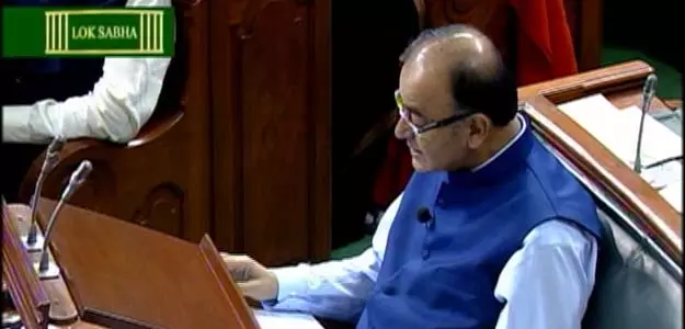 കേരളത്തില് മൂന്നാം മുന്നണി ശക്തിയാര്ജിക്കുമെന്ന് കേന്ദ്രമന്ത്രി അരുണ് ജയ്റ്റ്ലി കേരളത്തില് മൂന്നാം മുന്നണി ശക്തിയാര്ജിക്കുമെന്ന് കേന്ദ്രമന്ത്രി അരുണ് ജയ്റ്റ്ലി