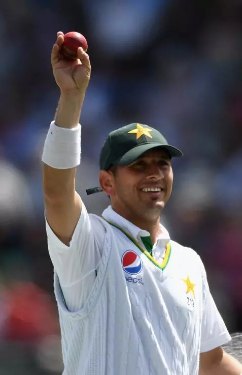 11 വര്‍ഷത്തെ ഇടവേളക്ക് ശേഷം ടെസ്റ്റ് ബൌളിങിന്‍റെ അമരത്ത് ഒരു ലെഗ്സ്പിന്നര്‍