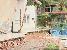 വീട് തകര്‍ത്ത് ഭൂമാഫിയ; ലീല ഗുലാത്തിക്ക് പിന്തുണയുമായി സര്‍ക്കാര്‍