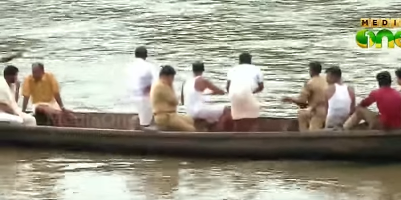 പള്ളിയോടം മറിഞ്ഞ് കാണാതായവരുടെ മൃതദേഹം കണ്ടെത്തി