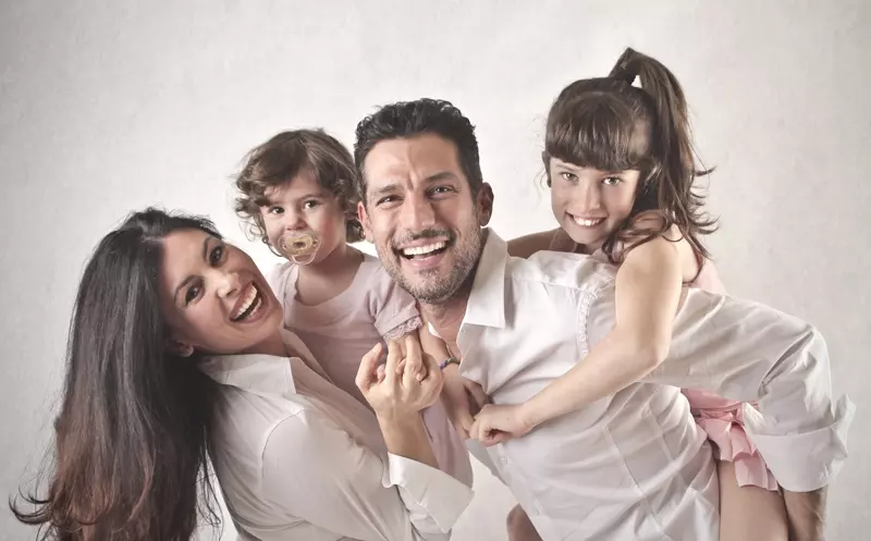 ഖത്തറില്‍ ഫാമിലി വിസക്ക് വിദ്യാഭ്യാസ സര്‍ട്ടിഫിക്കറ്റുകള്‍ ഹാജറാക്കണം