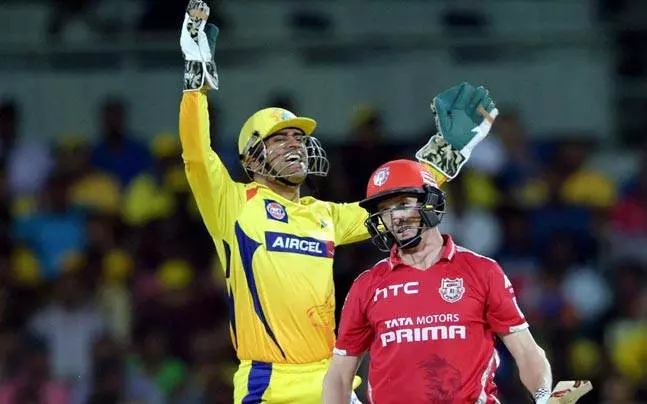 ധോണിയുടെ പൂനെയ്ക്ക് രക്ഷകനായി ബെയ്ലി വരുന്നു ധോണിയുടെ പൂനെയ്ക്ക് രക്ഷകനായി ബെയ്ലി വരുന്നു