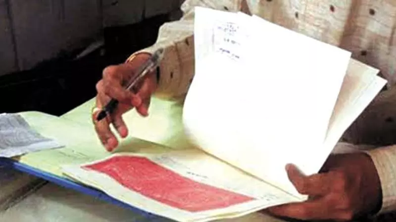 ആധാരങ്ങളുടെ രജിസ്ട്രേഷന്‍ ചെലവ് കുത്തനെ ഉയര്‍ന്നു