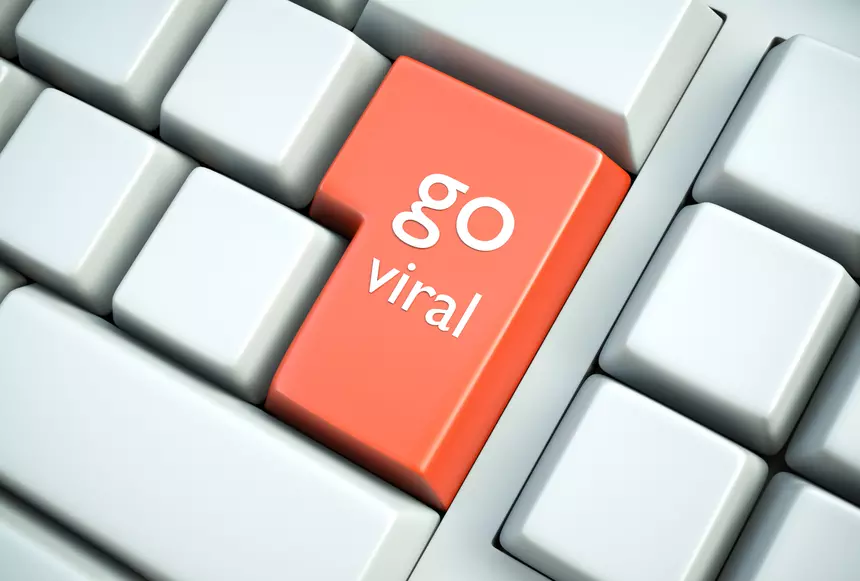 ഒരു വീഡിയോ വൈറലാകുന്നതിന് പിന്നിലെ കാരണങ്ങള് ഒരു വീഡിയോ വൈറലാകുന്നതിന് പിന്നിലെ കാരണങ്ങള്