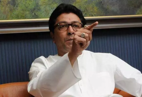 ബലാത്സംഗങ്ങള് തടയാന് ശരീഅ മാതൃകയിലുള്ള നിയമം നടപ്പാക്കണമെന്ന് രാജ് താക്കറെ ബലാത്സംഗങ്ങള് തടയാന് ശരീഅ മാതൃകയിലുള്ള നിയമം നടപ്പാക്കണമെന്ന് രാജ് താക്കറെ