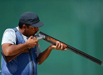 ഒളിമ്പിക്സിൽ സ്വതന്ത്ര ടീമിന്റെ പതാക വാഹകനാകാനില്ലെന്നു കുവൈത്ത് ഷൂട്ടിംഗ് താരം