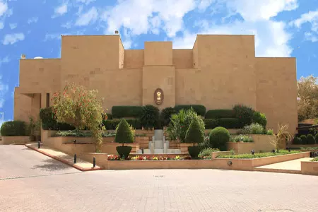 പ്രവാസികള്‍ക്ക് സമൂഹ മാധ്യമങ്ങളിലൂടെയും എംബസിയെ സമീപിക്കാം: സൌദിയിലെ ഇന്ത്യന്‍ അംബാസഡര്‍