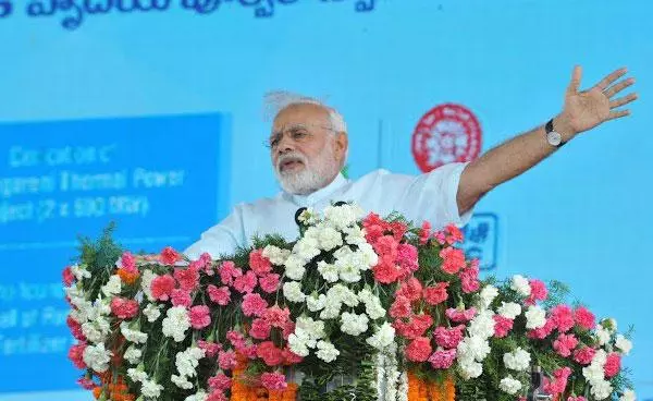 എന്നെ ആക്രമിക്കൂ... എനിക്ക് നേരെ വെടിവെക്കൂ... ദലിതരെ ഒന്നും ചെയ്യരുതേ... - മോദിയുടെ പുതിയ പ്രസംഗം