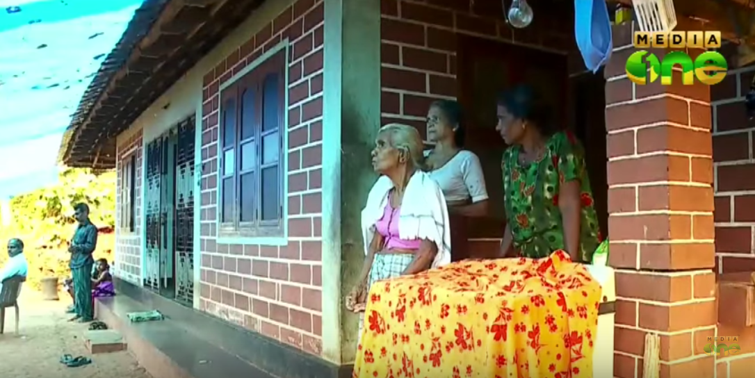 ആധാരവും പട്ടയവുമുണ്ടായിട്ടും കുടിയൊഴിപ്പിക്കല്‍ ഭീഷണിയില്‍ പൂക്കുന്ന് മലയിലെ താമസക്കാര്‍