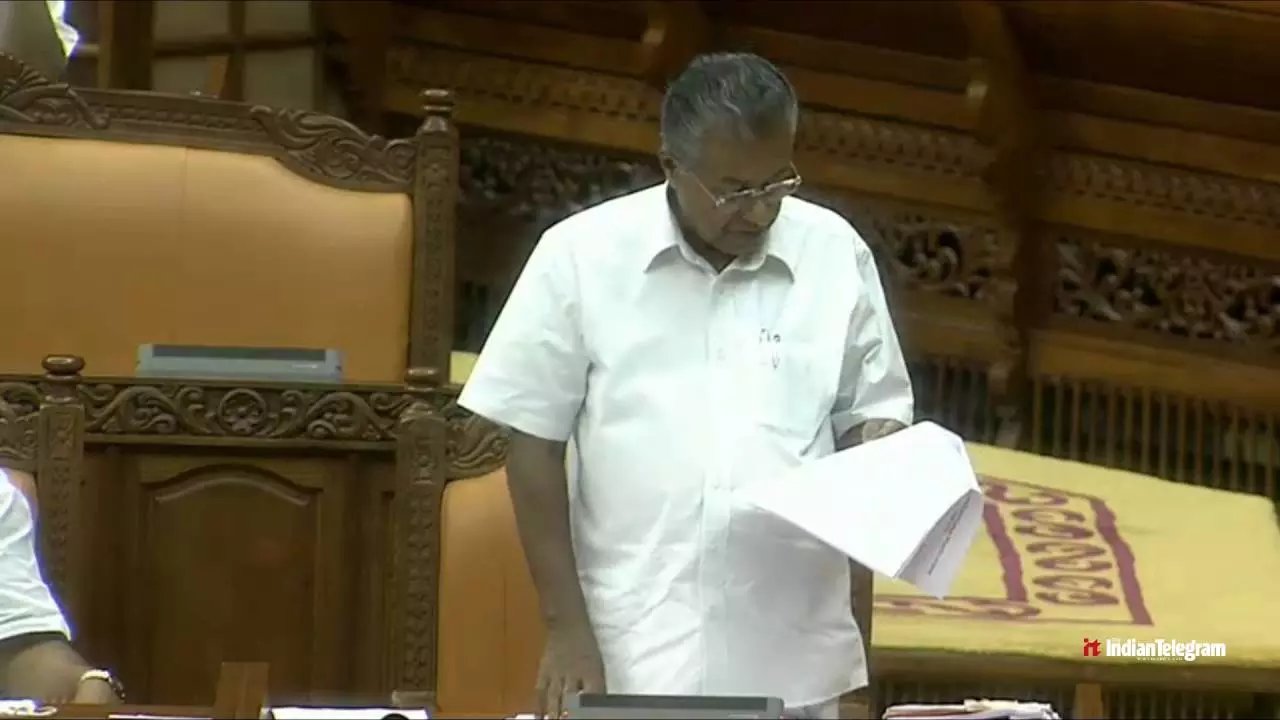 നെല്വയല് നീര്ത്തട നിയമഭേദഗതി ബില് പാസാക്കി നെല്വയല് നീര്ത്തട നിയമഭേദഗതി ബില് പാസാക്കി