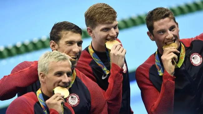 താരങ്ങള് ഒളിമ്പിക് മെഡലില് കടിക്കുന്നത് എന്തിന് ? ഉത്തരം ഇവിടെയുണ്ട്... താരങ്ങള് ഒളിമ്പിക് മെഡലില് കടിക്കുന്നത് എന്തിന് ? ഉത്തരം ഇവിടെയുണ്ട്...