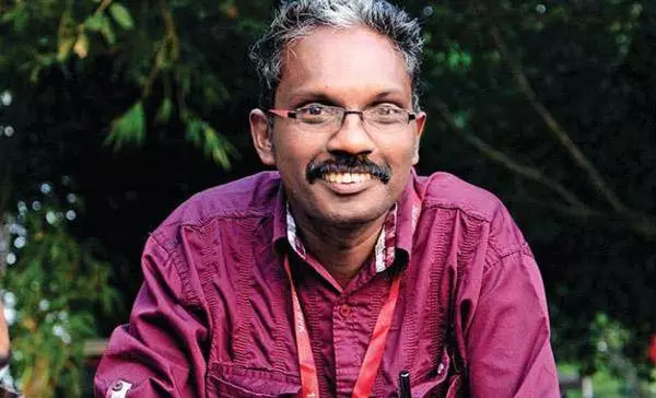 മലയാള സമാന്തര സിനിമകള്‍ക്ക് അടൂര്‍ തടസമെന്ന് ഡോ. ബിജു