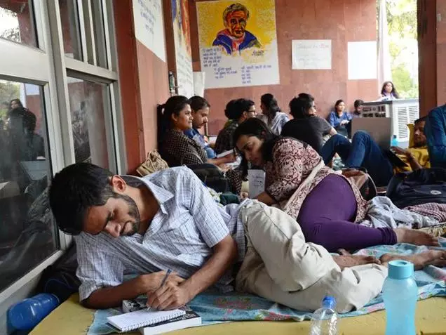 ജെ.എന്‍.യുവിന്  ഡല്‍ഹി ഹൈക്കോടതിയുടെ നോട്ടീസ്