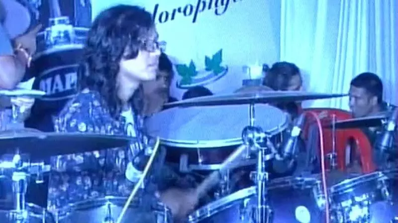 ഡ്രം അടിച്ച് സൃഷ്ടി ഗിന്നസില്‍