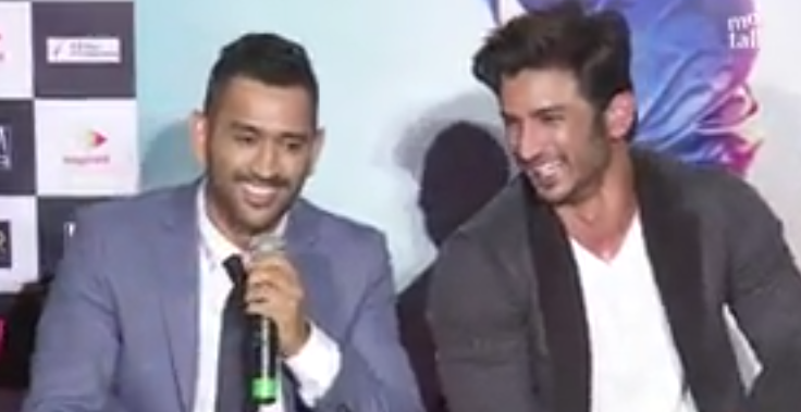 ശ്രീശാന്തായി തകര്‍ത്തഭിനയിച്ച് ധോണി - വീഡിയോ കാണാം