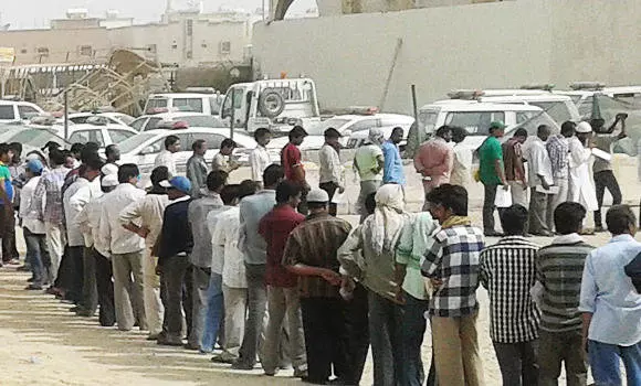 ദമ്മാമിലെ ഇന്ത്യന് തൊഴിലാളികള്ക്ക് 11 മാസമായി ശമ്പളമില്ല ദമ്മാമിലെ ഇന്ത്യന് തൊഴിലാളികള്ക്ക് 11 മാസമായി ശമ്പളമില്ല