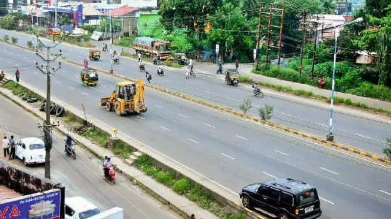 ചേര്‍ത്തല-കായംകുളം റോഡ് നിര്‍മാണത്തില്‍ ഗുരുതര ക്രമക്കേടെന്ന് സോഷ്യല്‍ ഓഡിറ്റ് റിപ്പോര്‍ട്ട്
