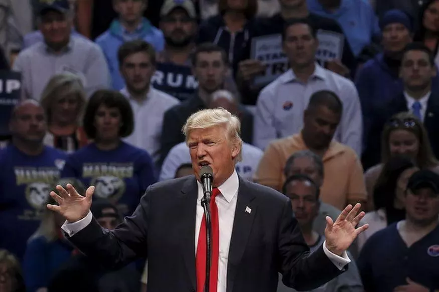 അനധികൃത കുടിയേറ്റക്കാരെ പുറത്താക്കണമെന്ന് ട്രംപ്