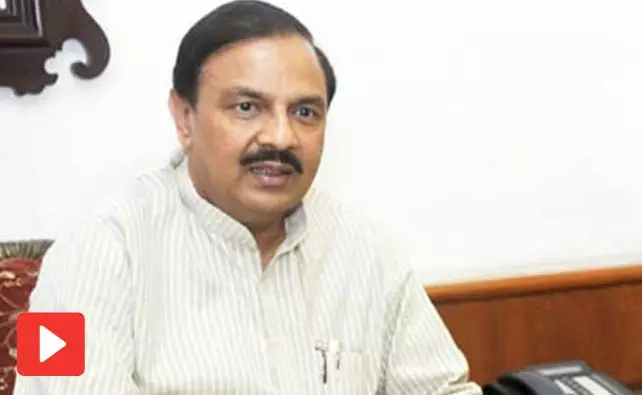 വിദേശികള്‍ ഇന്ത്യയില്‍ കുട്ടിപ്പാവാട ധരിക്കരുതെന്ന് പറഞ്ഞിട്ടില്ലെന്ന് മഹേഷ് ശര്‍മ