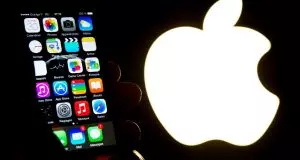 അയര്ലണ്ടിന്റെ ആപ്പിള് പ്രേമത്തിന് യൂറോപ്യന് യൂണിയന്റെ തിരിച്ചടി അയര്ലണ്ടിന്റെ ആപ്പിള് പ്രേമത്തിന് യൂറോപ്യന് യൂണിയന്റെ തിരിച്ചടി