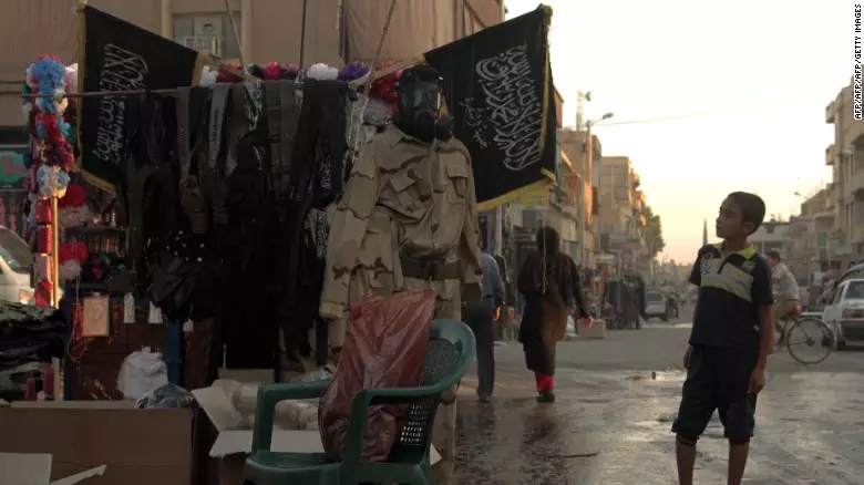 ഐഎസ് ശക്തികേന്ദ്രമായ റാഖ പിടിച്ചെടുക്കാനൊരുങ്ങി യു എസ് സൈന്യം