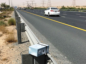 ദുബൈയിലെ ഡ്രൈവര്മാര് ജാഗ്രതൈ; മഞ്ഞവര താണ്ടുന്നവര് കുടുങ്ങും ദുബൈയിലെ ഡ്രൈവര്മാര് ജാഗ്രതൈ; മഞ്ഞവര താണ്ടുന്നവര് കുടുങ്ങും