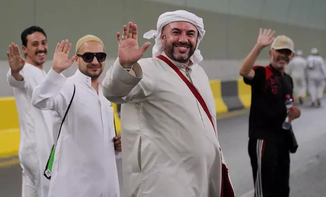 മിനയിലേക്ക് തീര്‍ഥാടക പ്രവാഹം