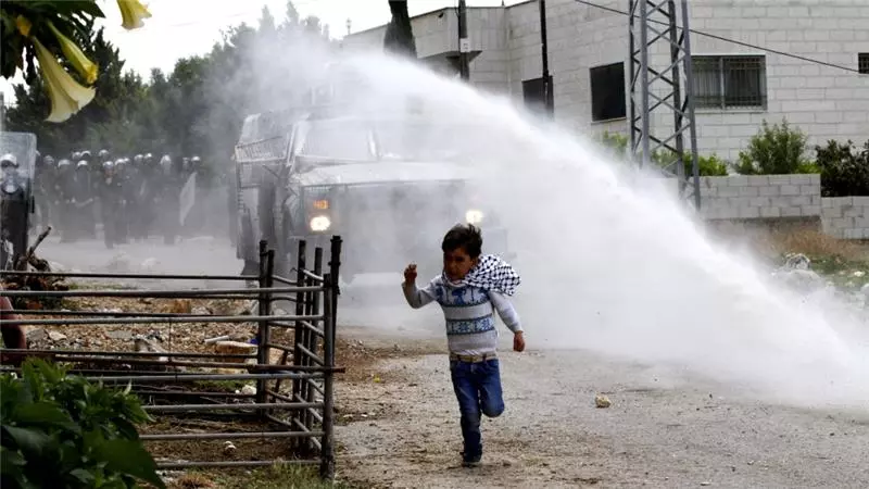 നക്ബ ദിനാചരണ റാലികള്ക്ക് നേരെ ഇസ്രായേല് ആക്രമണം നക്ബ ദിനാചരണ റാലികള്ക്ക് നേരെ ഇസ്രായേല് ആക്രമണം