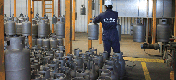 കുവൈത്തിൽ വാഹനങ്ങളിൽ പാചക വാതക സിലിണ്ടറുകൾ കൊണ്ട് പോകുന്നതിനു പ്രത്യേക അനുമതി പത്രം