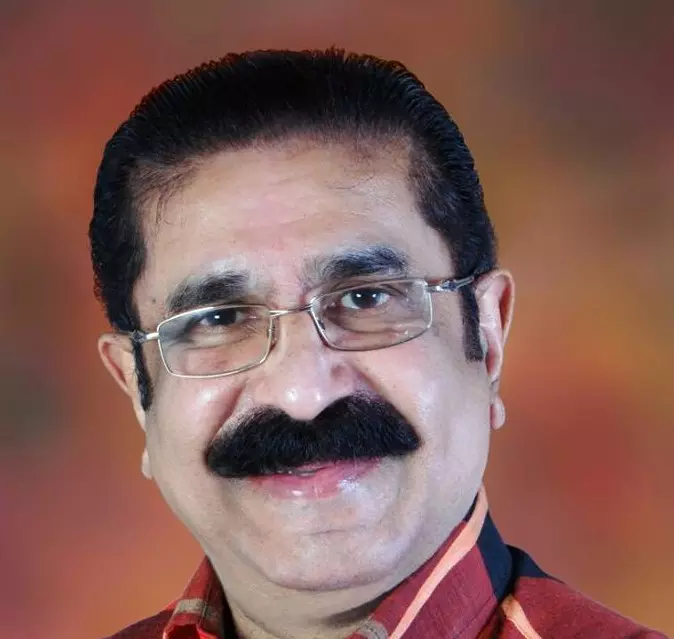 ഹൃദയാഘാതം: നടൻ ക്യാപ്റ്റൻ രാജു  ആശുപത്രിയിൽ 