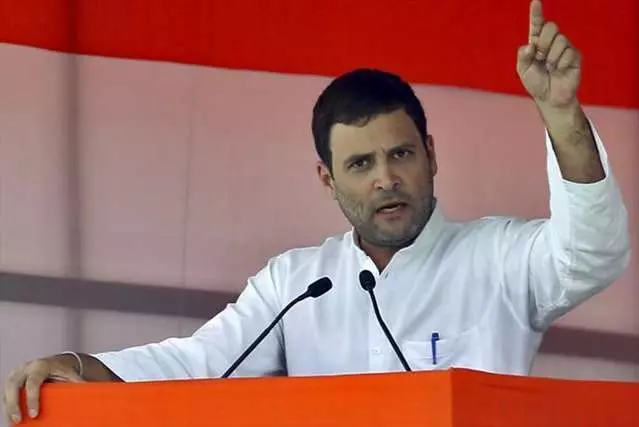 മോദി സര്‍ക്കാര്‍ കശ്മീരിനെ യുദ്ധക്കളമാക്കി: രാഹുല്‍